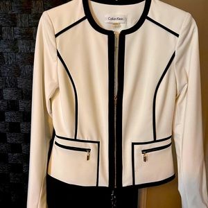 Calvin Klein Women’s Blazer Size 2